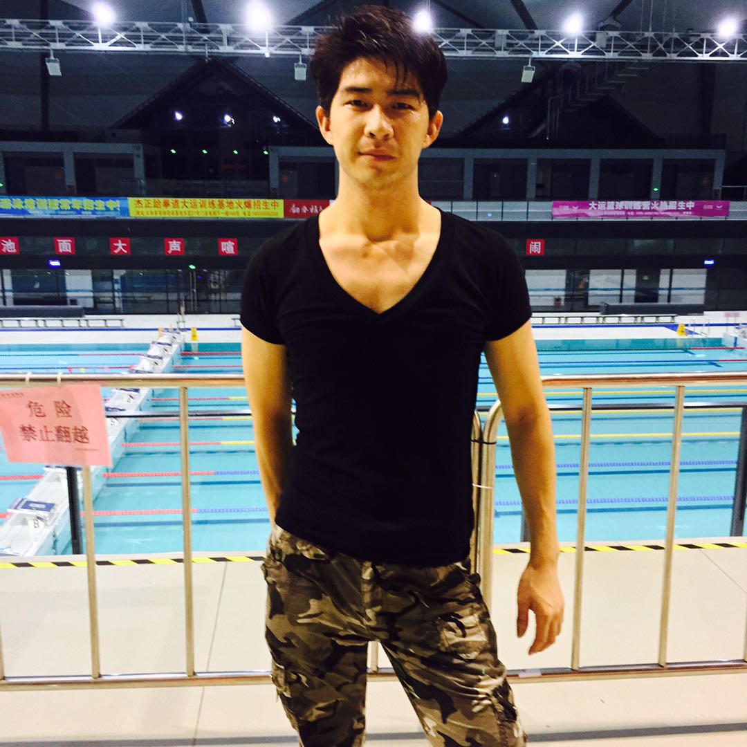 您的专属客服人员